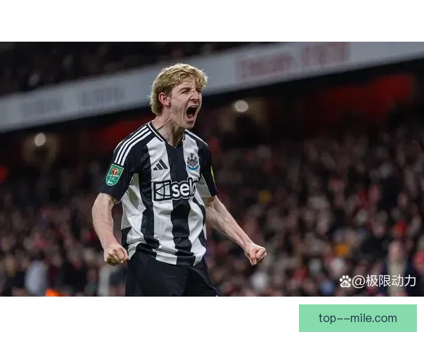 戈登纽卡爆发式表现征服三狮军团年轻锋翼迎来英格兰国家队新机遇